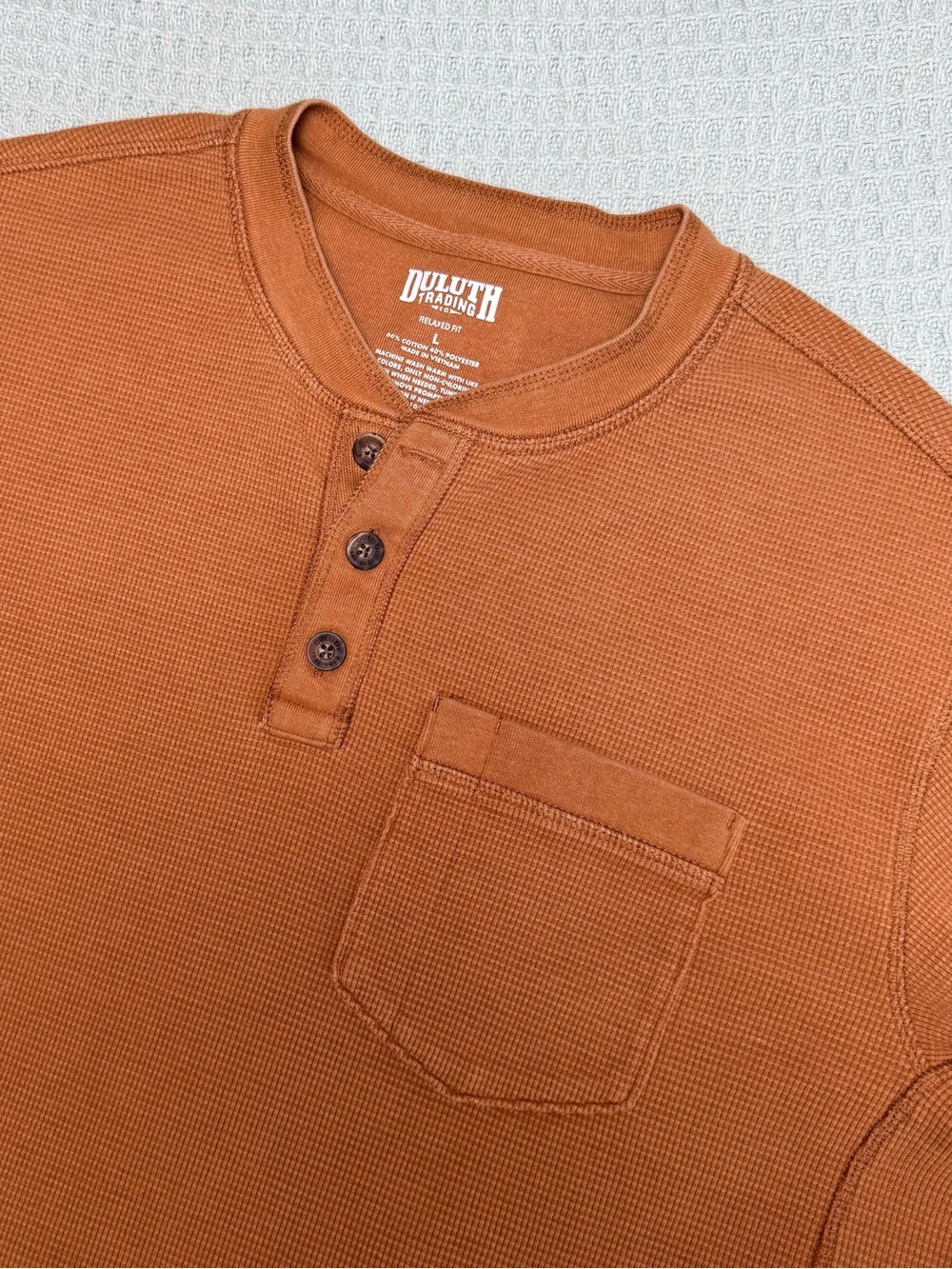 Duluth Trading Burly Thermal Waffle Knit Henley Shirt Mens Large Tan Relaxed Fit
